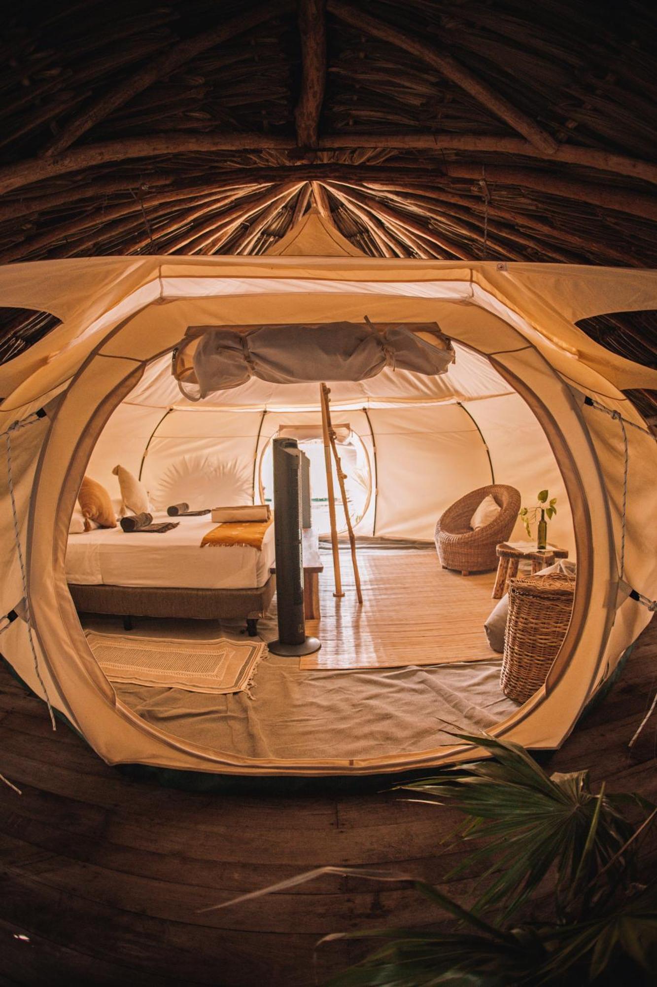 Отель Uman Glamping & Cenote Тулум Экстерьер фото